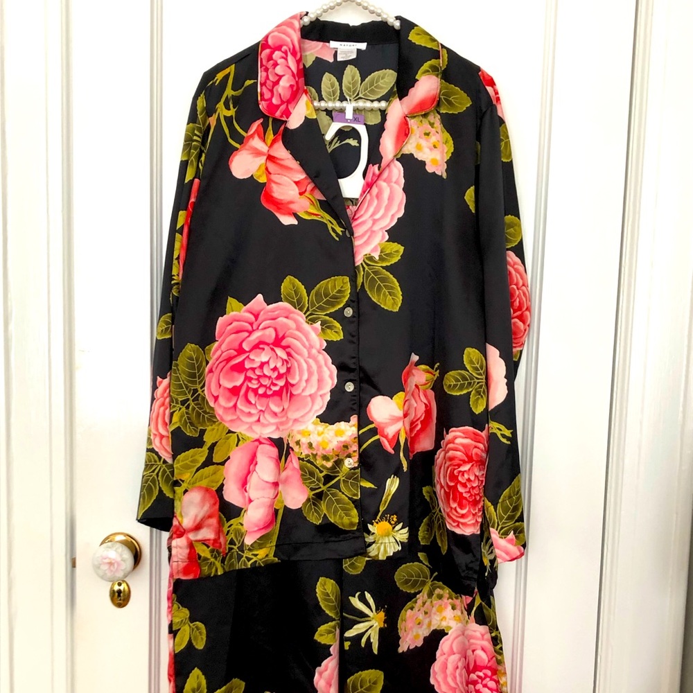 Natori Black and Pink Floral Pajama Set